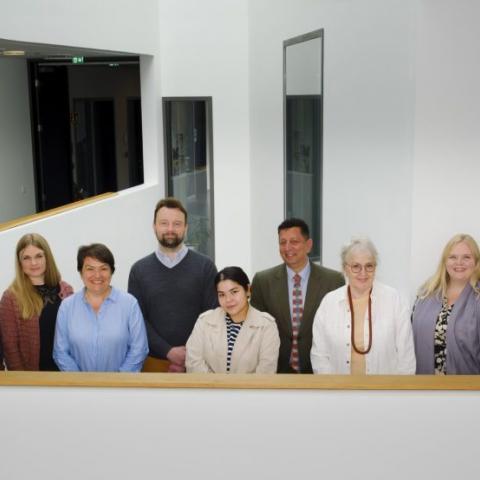 Stjórn og starfsfólk Vigdísarstofnunar – alþjóðlegrar miðstöðvar tungumála og menningar. F.v. Þórhallur Eyþórsson, Ann-Sofie Nielsen Gremaud, Sofiya Zahova, Þórir Jónsson Hraundal, Isabel Alejandra Díaz, Bhanu Neupane, Þórunn Sigurðardóttir, Halldóra Þorláksdóttir, Sigrún Alba Sigurðardóttir og Valgerður Jónasdóttir. Mynd: Kristinn Ingvarsson.